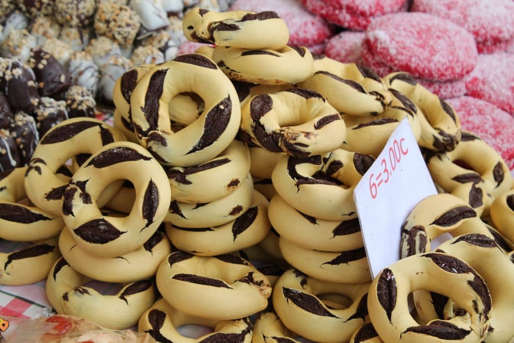 Even if you notice that some groceries are more expensive in Malta than what you're used to, after your move you're likely to find that baked goods are cheaper here.